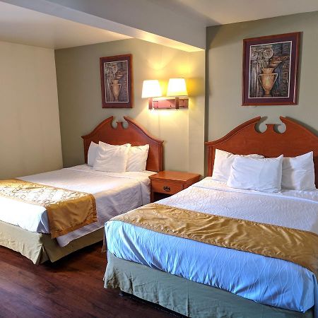 America'S Best Value Inn & Suites Gallup Bagian luar foto