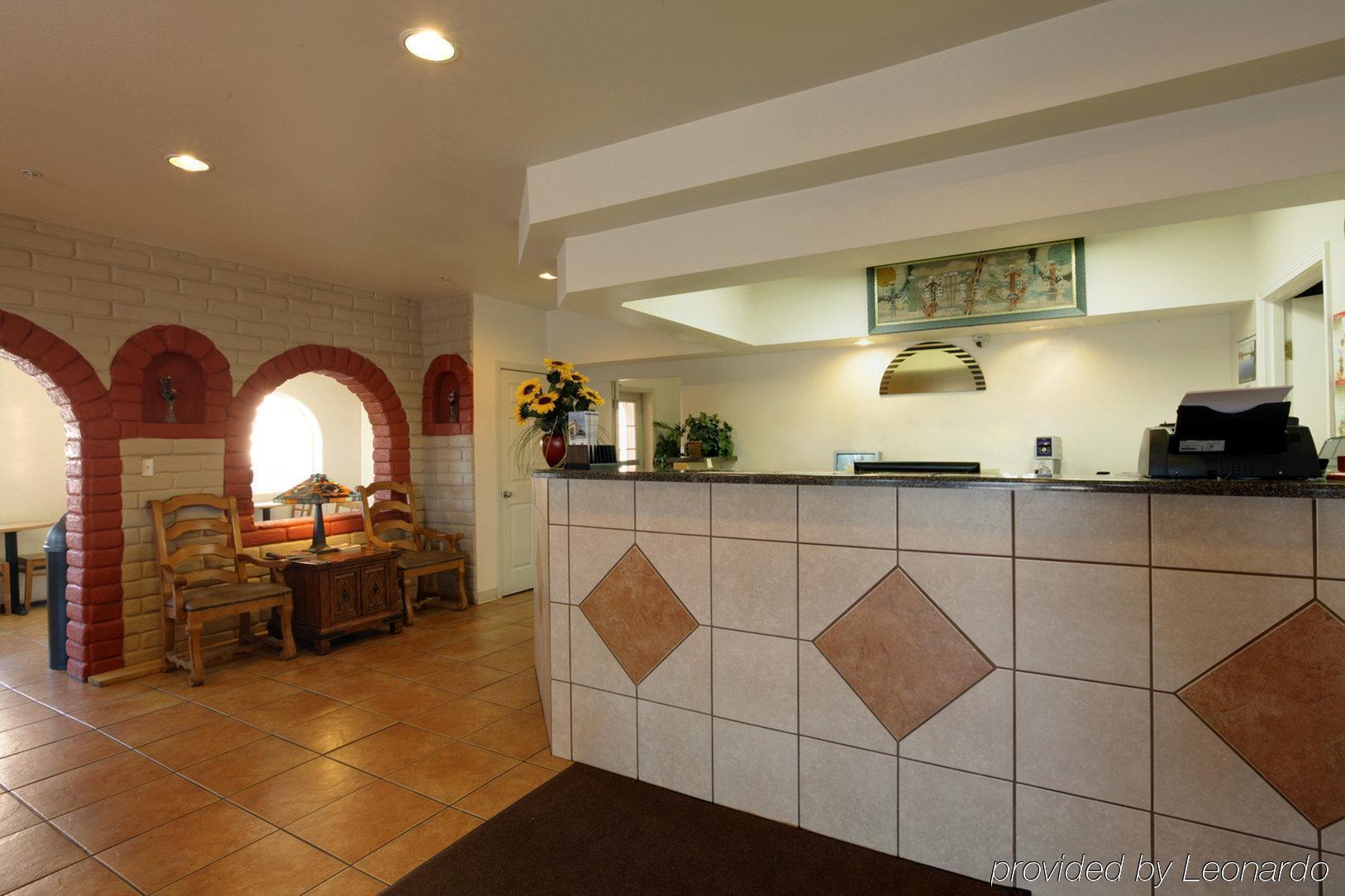 America'S Best Value Inn & Suites Gallup Bagian luar foto
