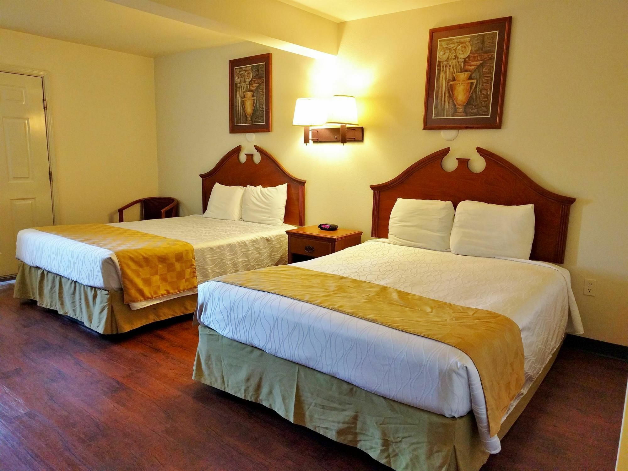 America'S Best Value Inn & Suites Gallup Bagian luar foto