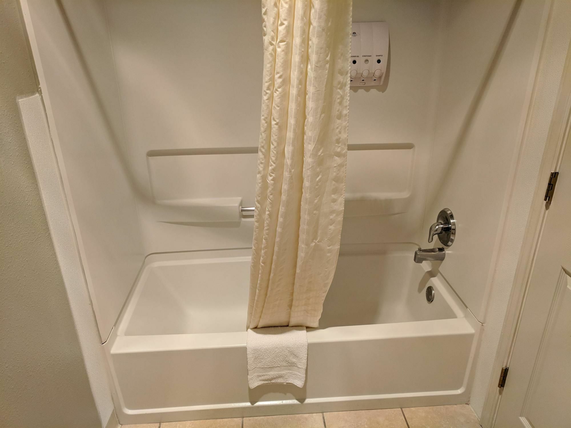America'S Best Value Inn & Suites Gallup Bagian luar foto